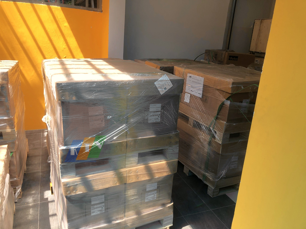 nhập kho biến tần DC590+ 380-830A